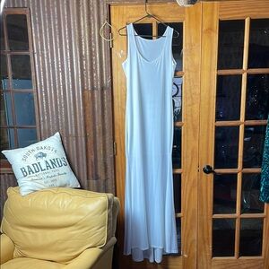 Elegant White Maxi Dress, Size L